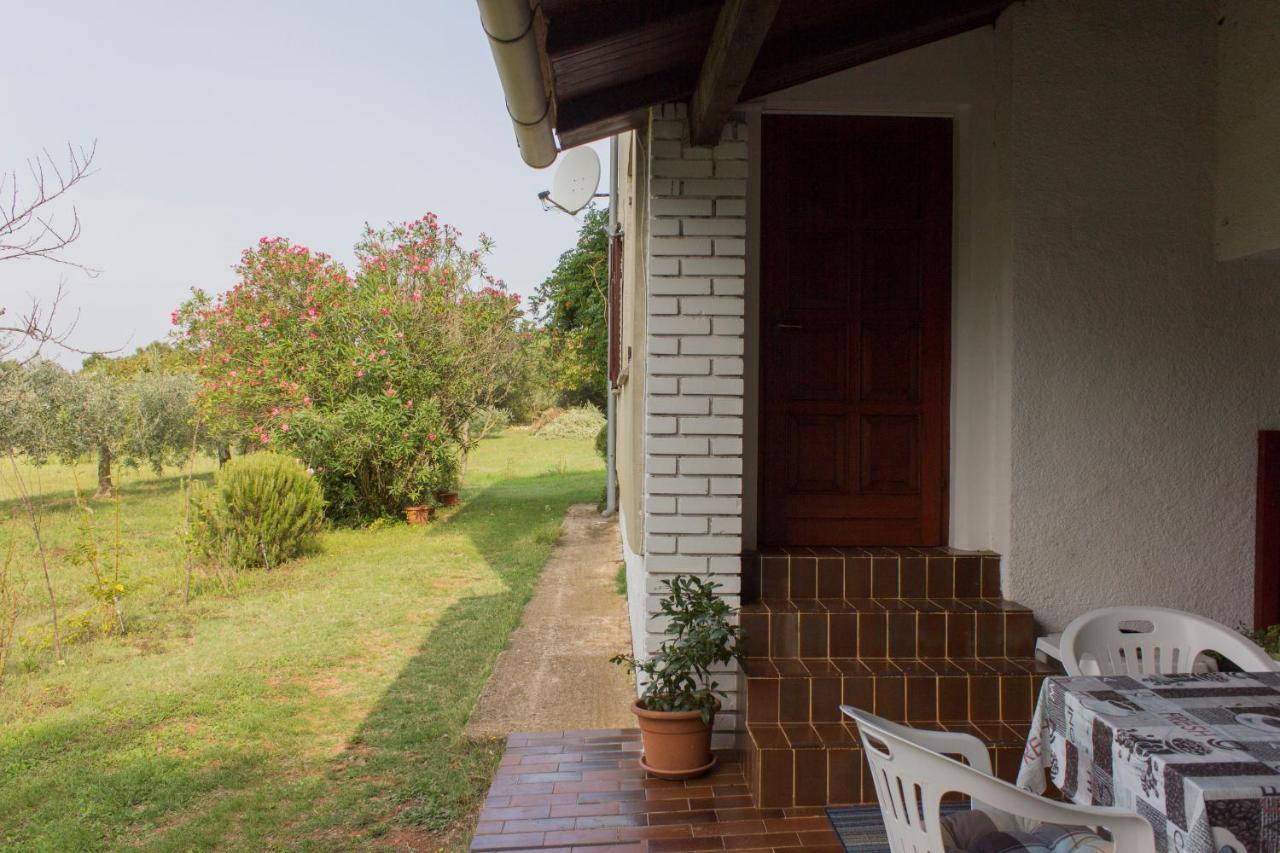 Twin Oaks Apartment Sisan Ngoại thất bức ảnh