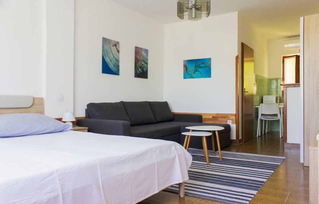 Twin Oaks Apartment Sisan Ngoại thất bức ảnh
